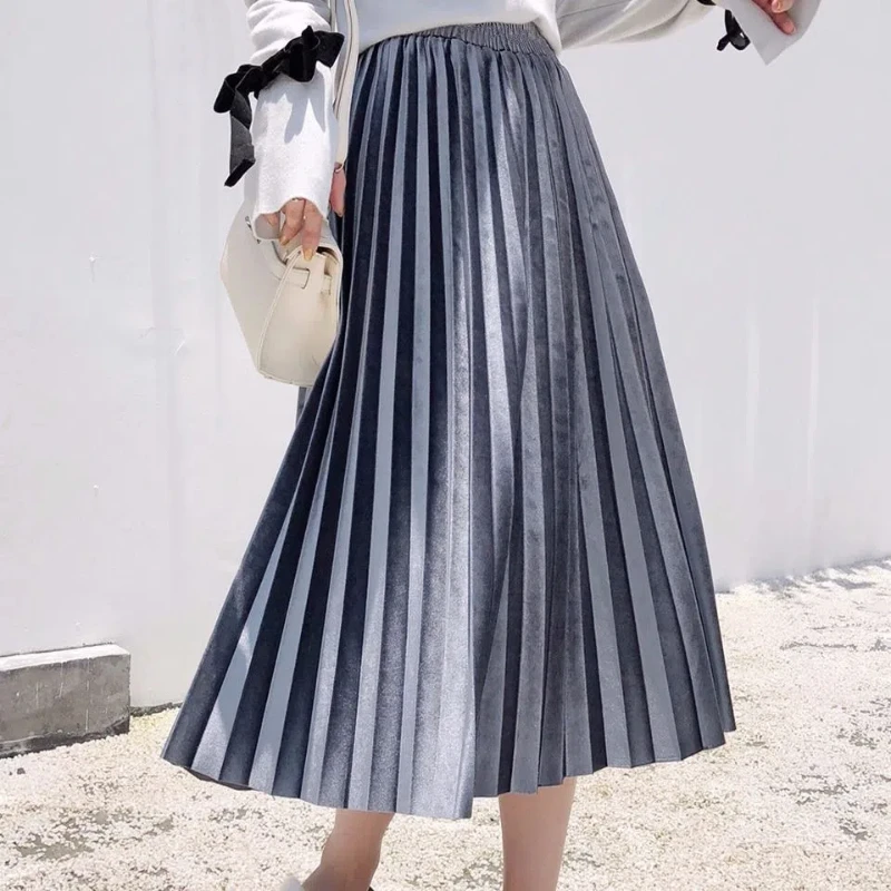 Golden Velvet Pleated Skirts Spring New Elastic Waist All-match Solid Street Casual A-line Skirt Vintage Fashion Women Clothing
