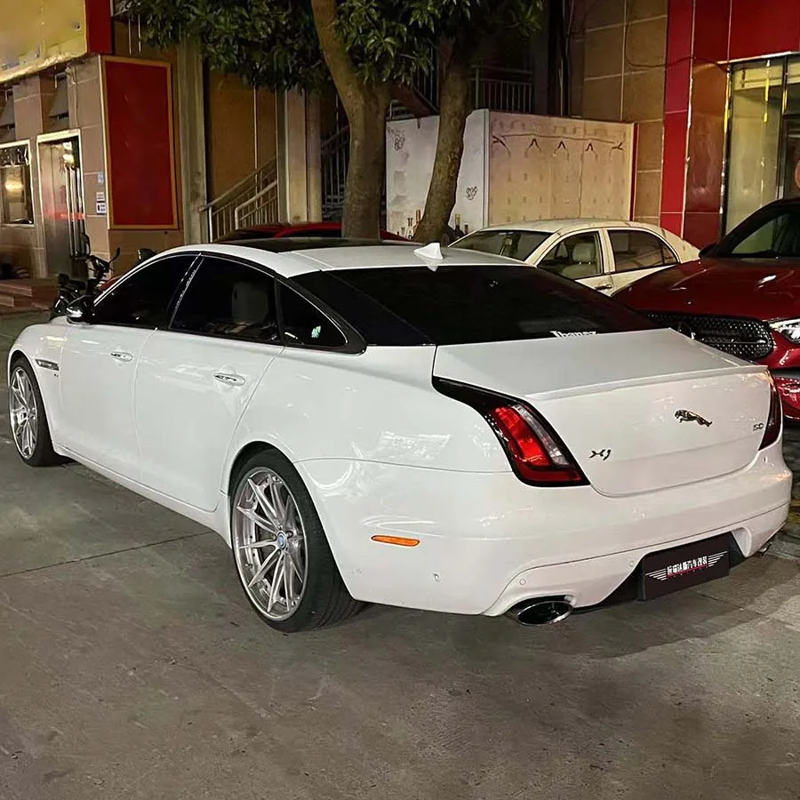 ท่อไอเสียเหมาะสําหรับ Jaguar XJL 2010-2019 5.0 รูปไข่ท่อไอเสียสแตนเลสหัวฉีดอุปกรณ์เสริมภายนอกรถยนต์