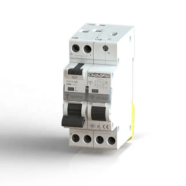 

Smart circuit breaker with metering function that can be controlled remotely and automatically