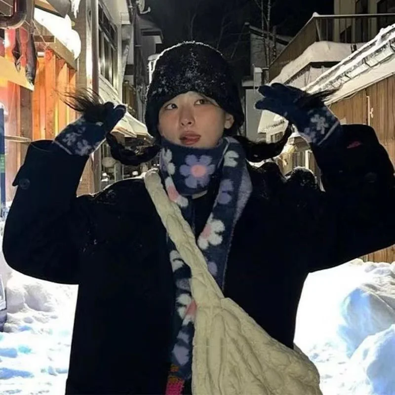 Syal Panjang Bulu Halus Ungu Motif Bunga untuk Wanita Musim Dingin, Gaya Lolita Korea, Hangat Tebal, Aksesoris Fashion untuk Sekolah, Kantor, Hadiah Festival