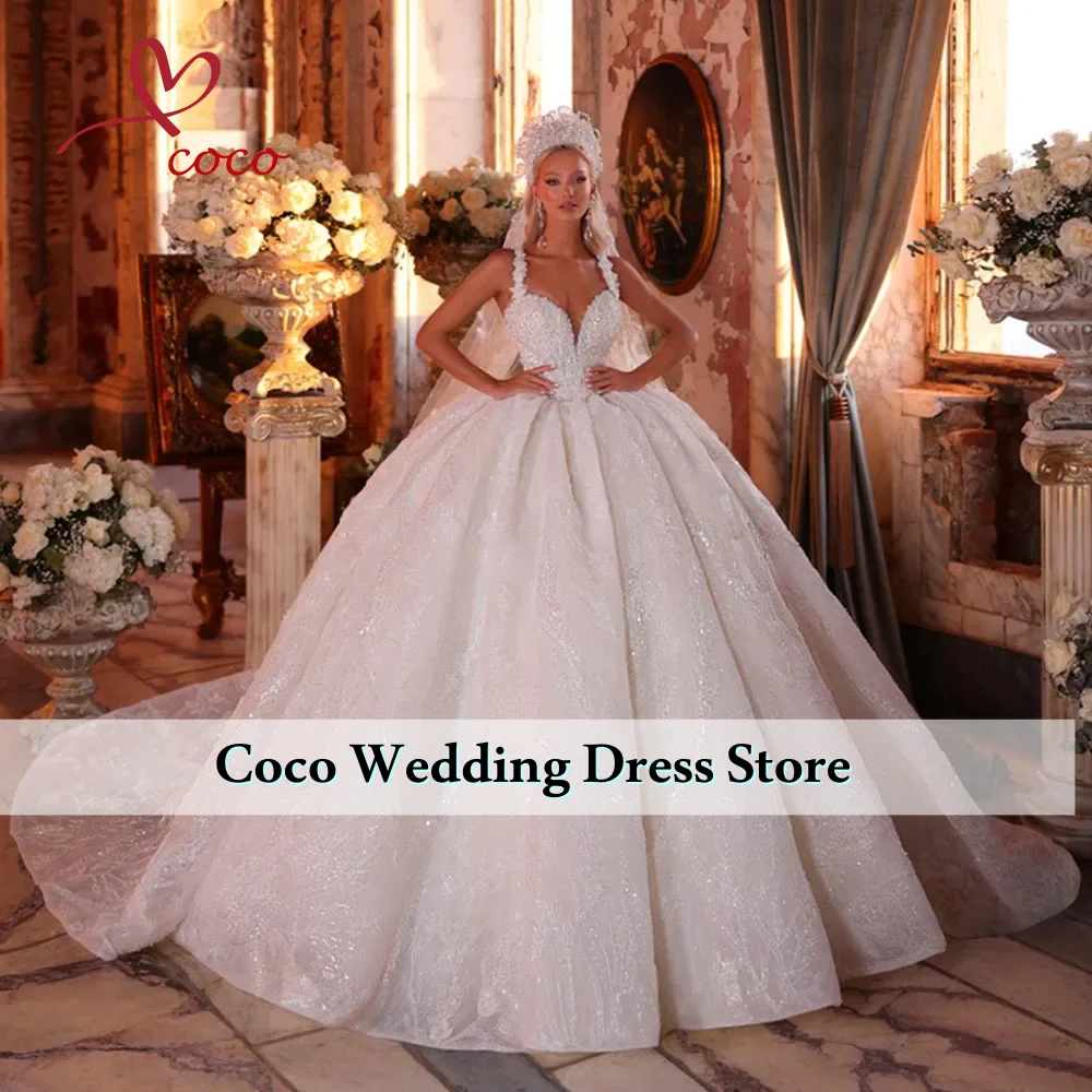 맞춤형 럭셔리 레이스 비딩 진주 자수 공주풍 볼 가운 웨딩 드레스 스파게티 스트랩 퍼피 브라이덜 가운