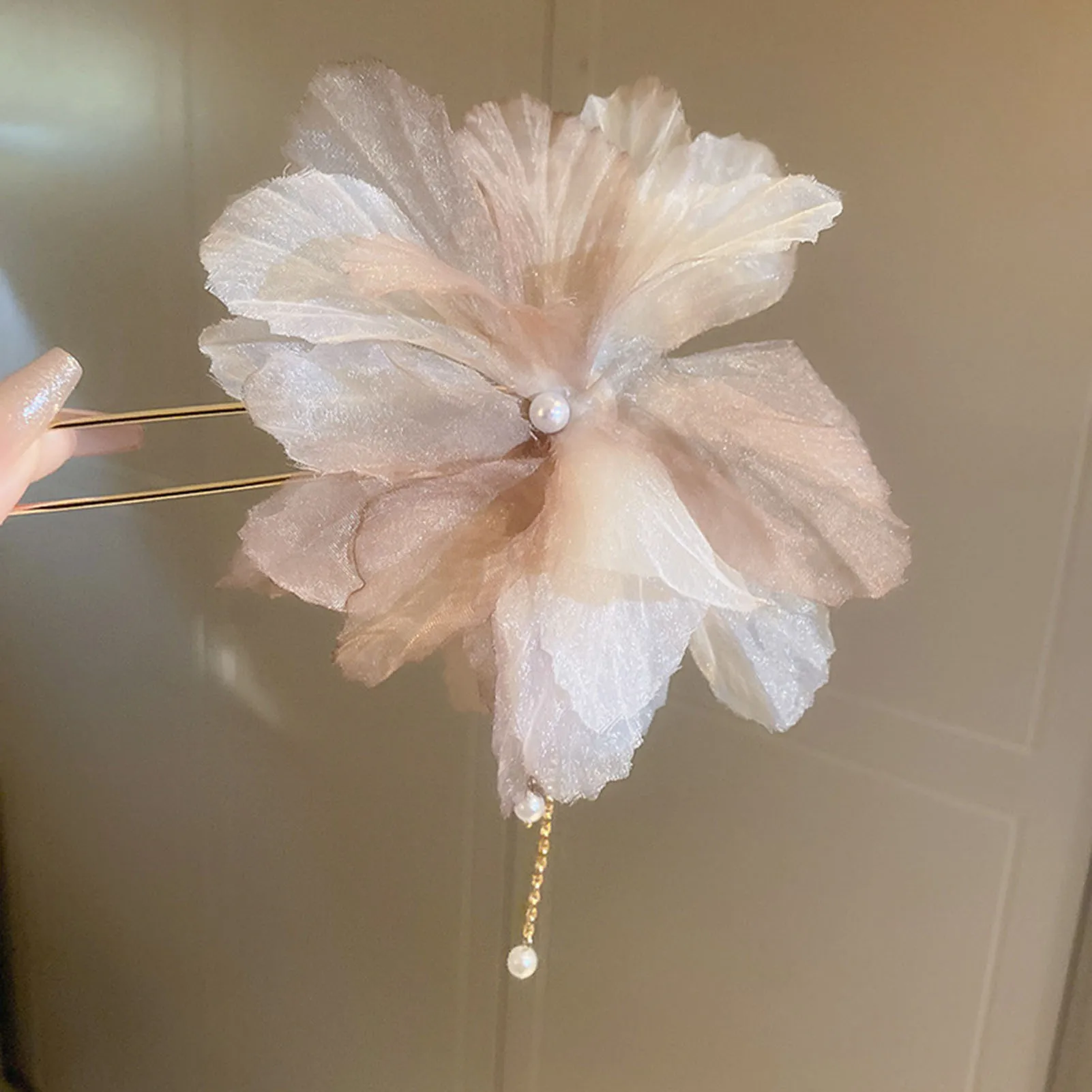 Horquillas de flores de seda de hadas, Clips laterales para mujeres y niñas, joyería para hacer moños, tocados con colgante de perlas, palitos para el cabello en forma de U