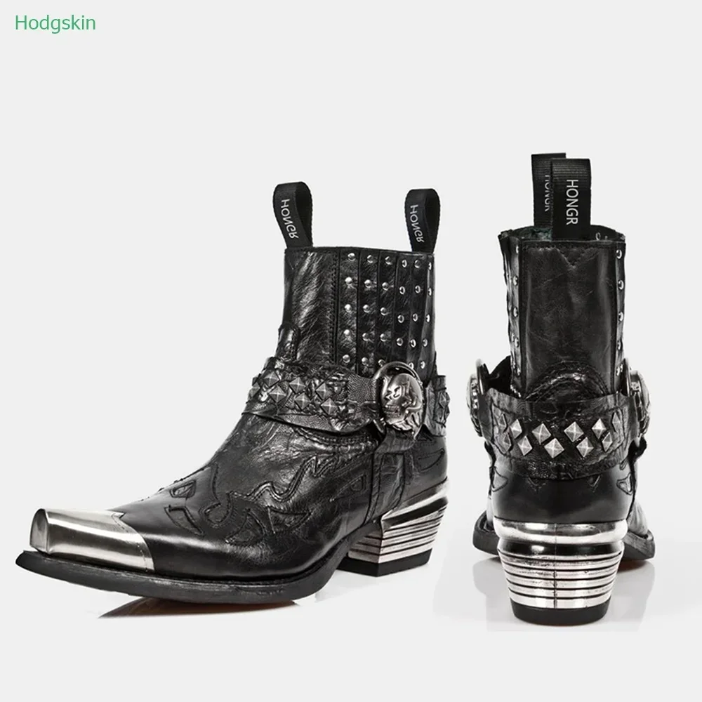 

Женские ботинки челси с металлическим украшением, заостренный носок, увеличивающий рост, на массивном каблуке, черные модные сапоги без застежки, с заклепками, осень