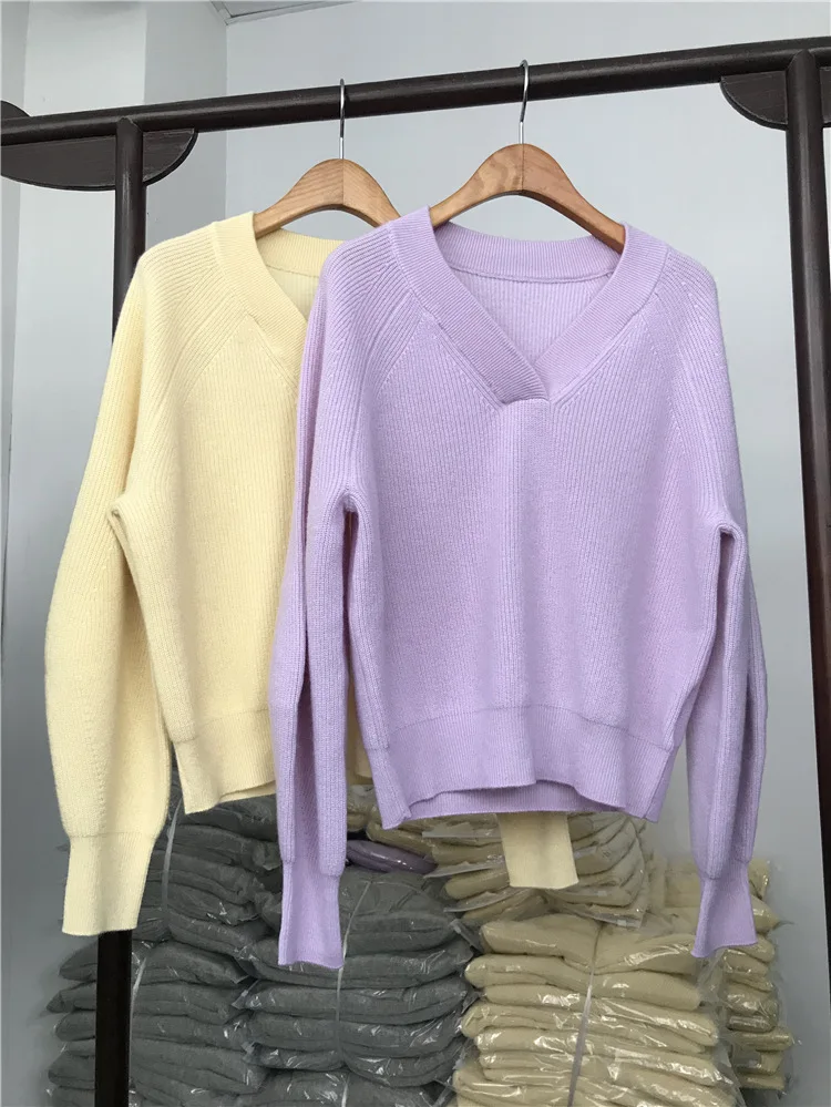 

100% Cashmere Pullover Women's V-neck Long sleeved Solid Color Age Reducing Yarn Knitted Solid Color Sweater 2023 Autumn/Winter