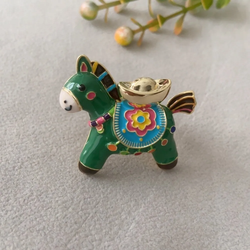 Green Enamel Yuanbao Horse Brooch Chinese New Year Jewelry Accessories Zodiac Pony Pin Metal Alloy Personality Charm