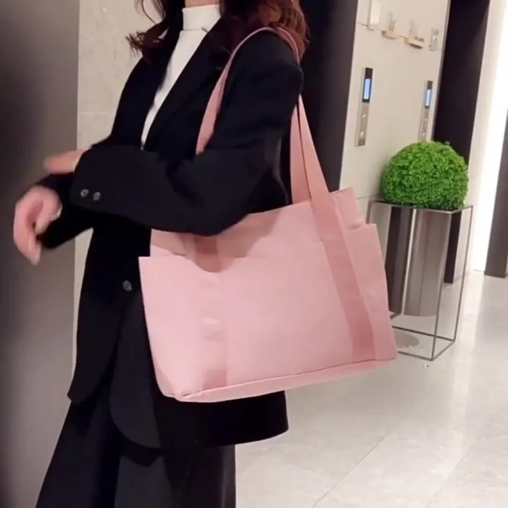 

Stylish Large Capacity Women's Tote Bag Multi-pocket Lightweight Shoulder Bag Solid Color Nylon Travel Bag Work