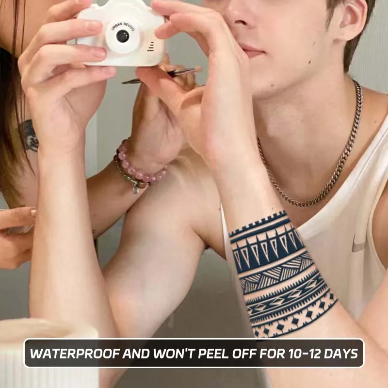1pc Geometric Pattern Bracelet Waterproof Temporary Tattoo, Lasting 1-2 Weeks, Realistic Semi-Permanent Fake Tattoo