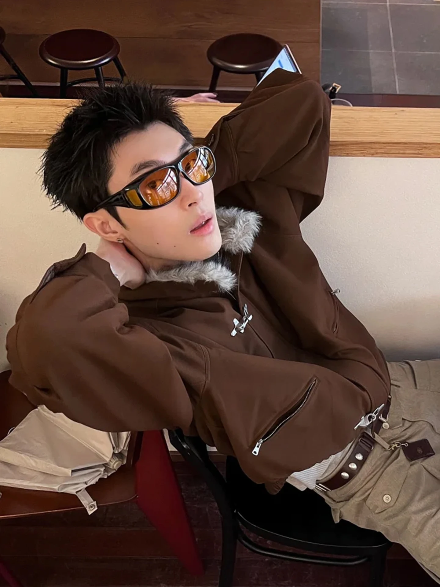 

Thiened Winter Jaet with Fur Collar Men's Warm Casual Sle Zipper Closure Cotton Coat with Fce Inner for Youth