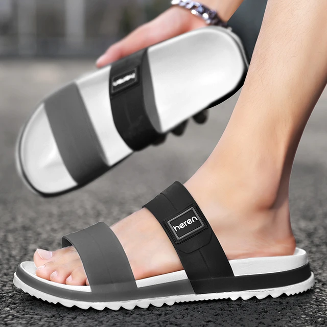 Brand Men Slippers Outdoor Indoor Designer Summer Soft Black Slippers Men Thick Fashion Beach Platform Shoes Non slip Sandals