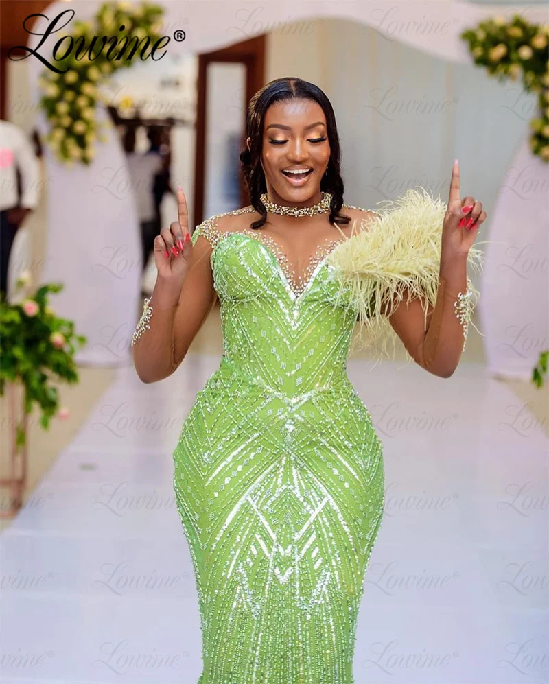 2024 Feathers Arabic African Green Formal Occasion Dresses Robe De Soiree Customize Elegant Women Prom Dress Mermaid Party Gowns