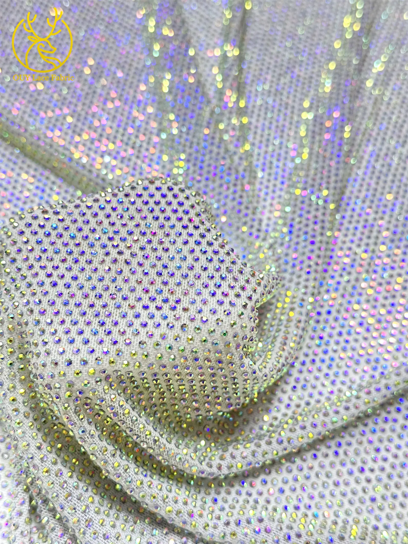 Luxuriöser Glas-Strass-Spitzenstoff im afrikanischen Stil, 2026 französischer und nigerianischer Stretch-Spitzenstoff, Party-Kleid, in 1 Yard genäht. – Detail 6