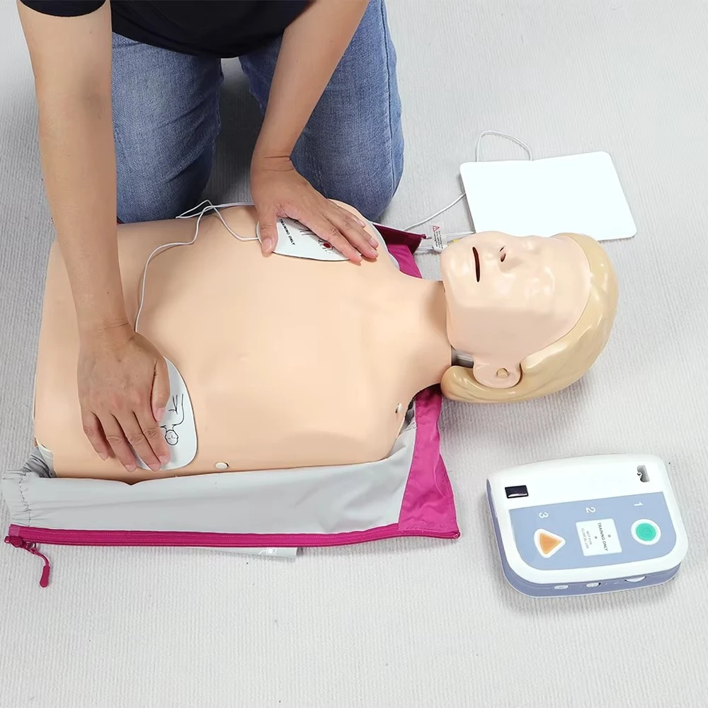 Defibrillator Aed Trainer - جهاز تدريب على إزالة الرجفان الكهربائي
