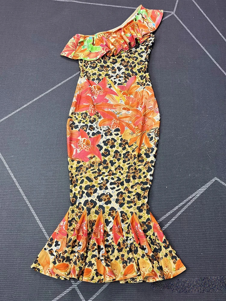 Hoge kwaliteit hot stamping sexy luipaardprint onregelmatige lotus rand jurk 2025, nieuwe modieuze aangepaste dameskleding