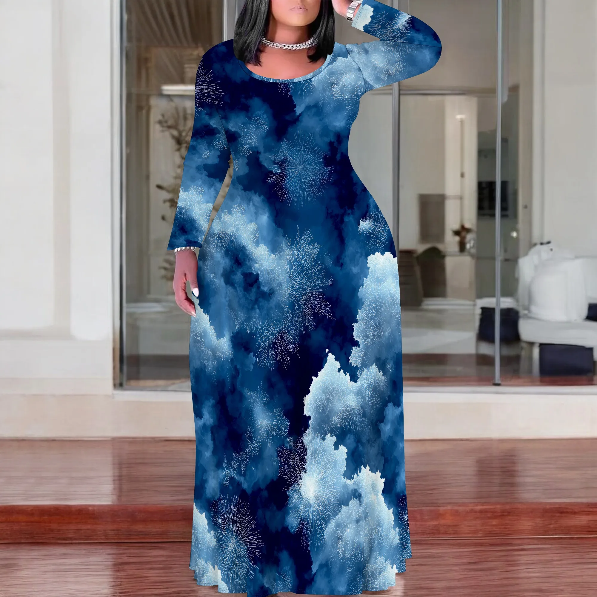

Plus Size Casual Floral Long Dress With Round Neck, Pockets And Full Sleeves