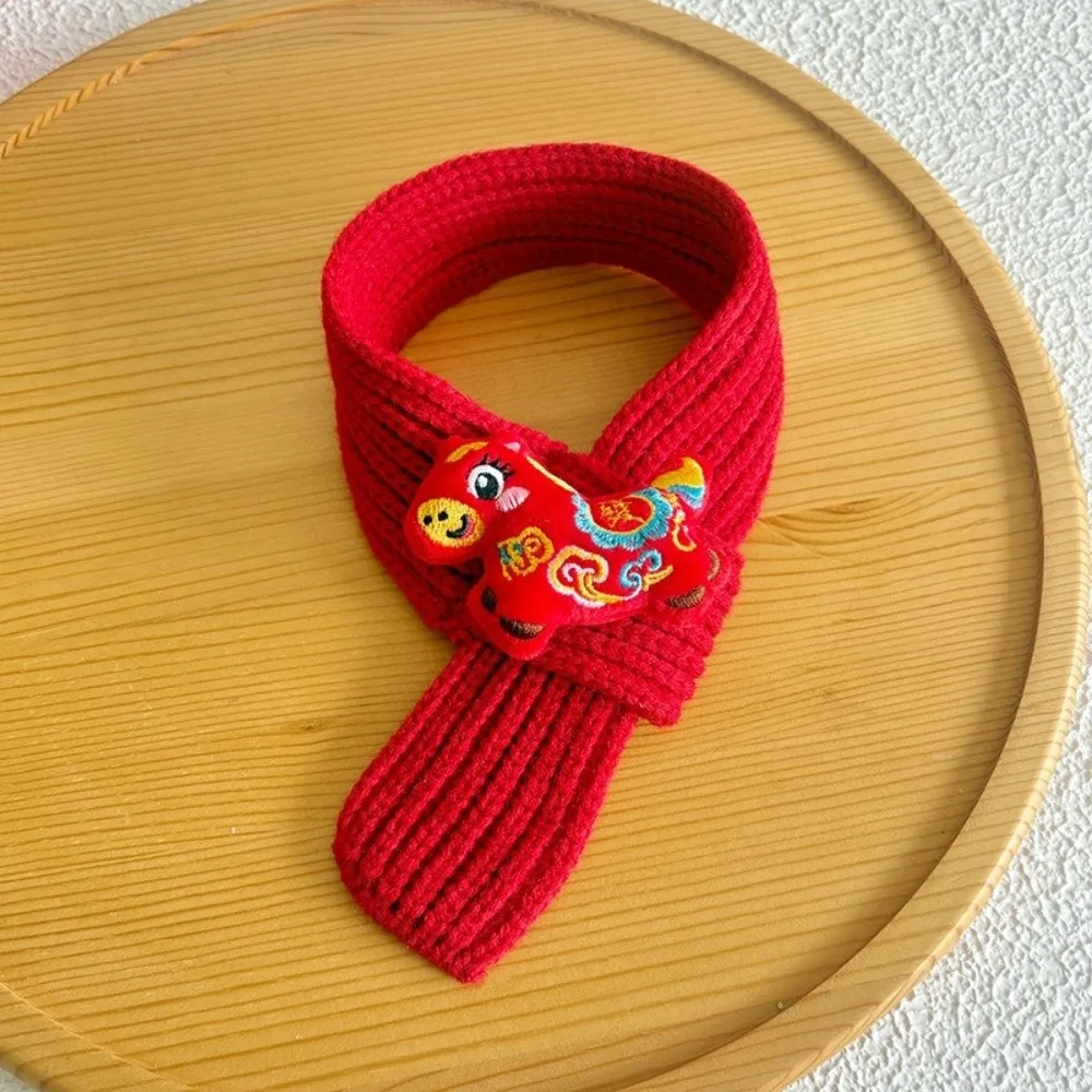 Celebration Decoration Warm Knitted Pet Scarf Red Color Warmer Pet Accessories Cozy Neckerchief New Year Celebration