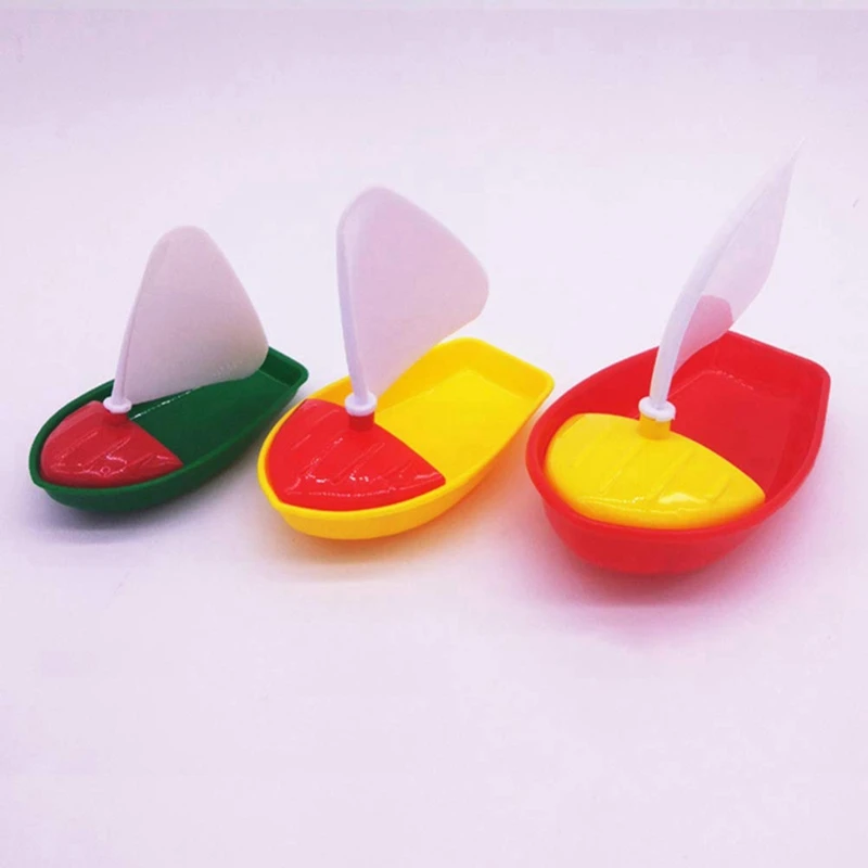 3Pcs Bath Boat Toy Plastic Sailboats Toys Bathtub Sailing Boat Toys For Kids (Multicolor Small+Middle+Large Size)