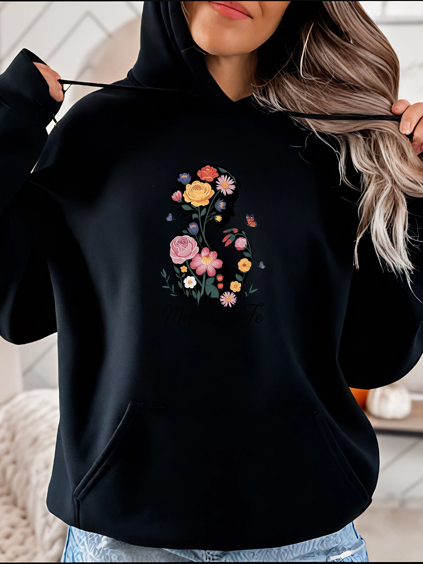 

Толстовка с цветочным принтом и восемью номеров, повседневная женская уличная одежда, дизайн с бабочками и цветами для повседневной носки