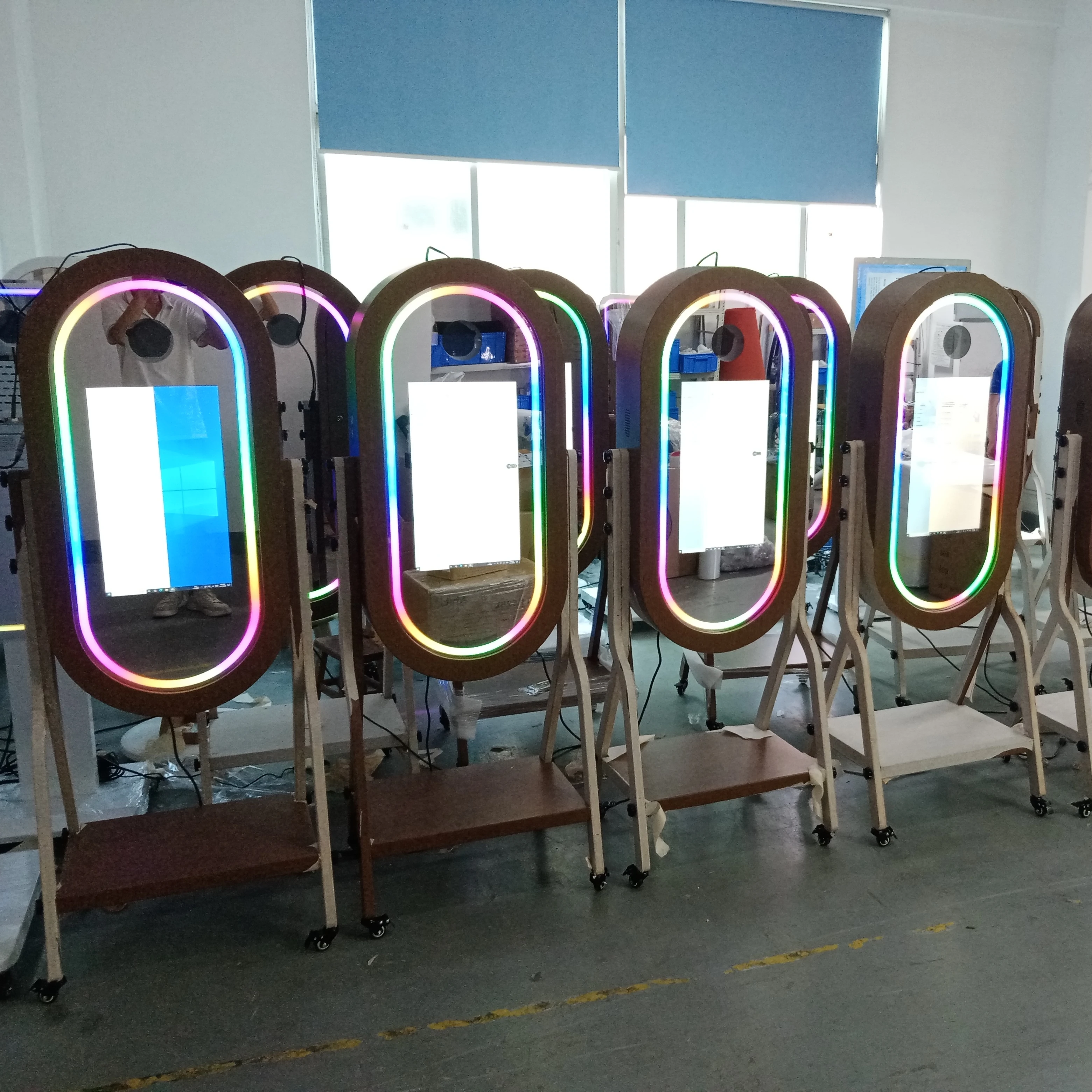 

Новый мгновенный деревянный график для фотобудки, киоск для свадебной вечеринки, DSLR, волшебное зеркало для селфи, фотобудка с опцией камеры принтера