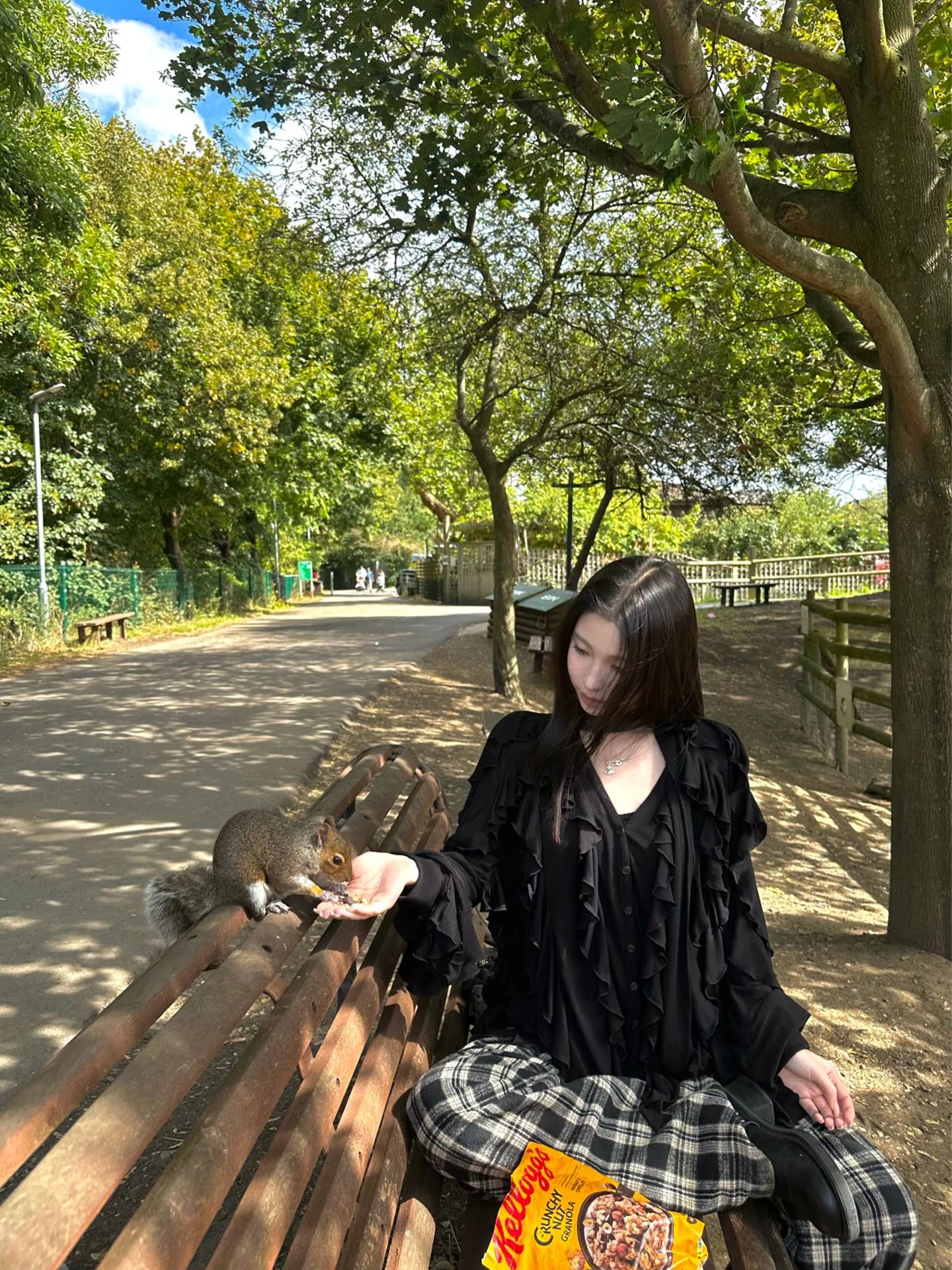 

Женский винтажный свободный вязаный топ FuunJ Thousand Layer Cynthia Design Sensation с кружевной отделкой