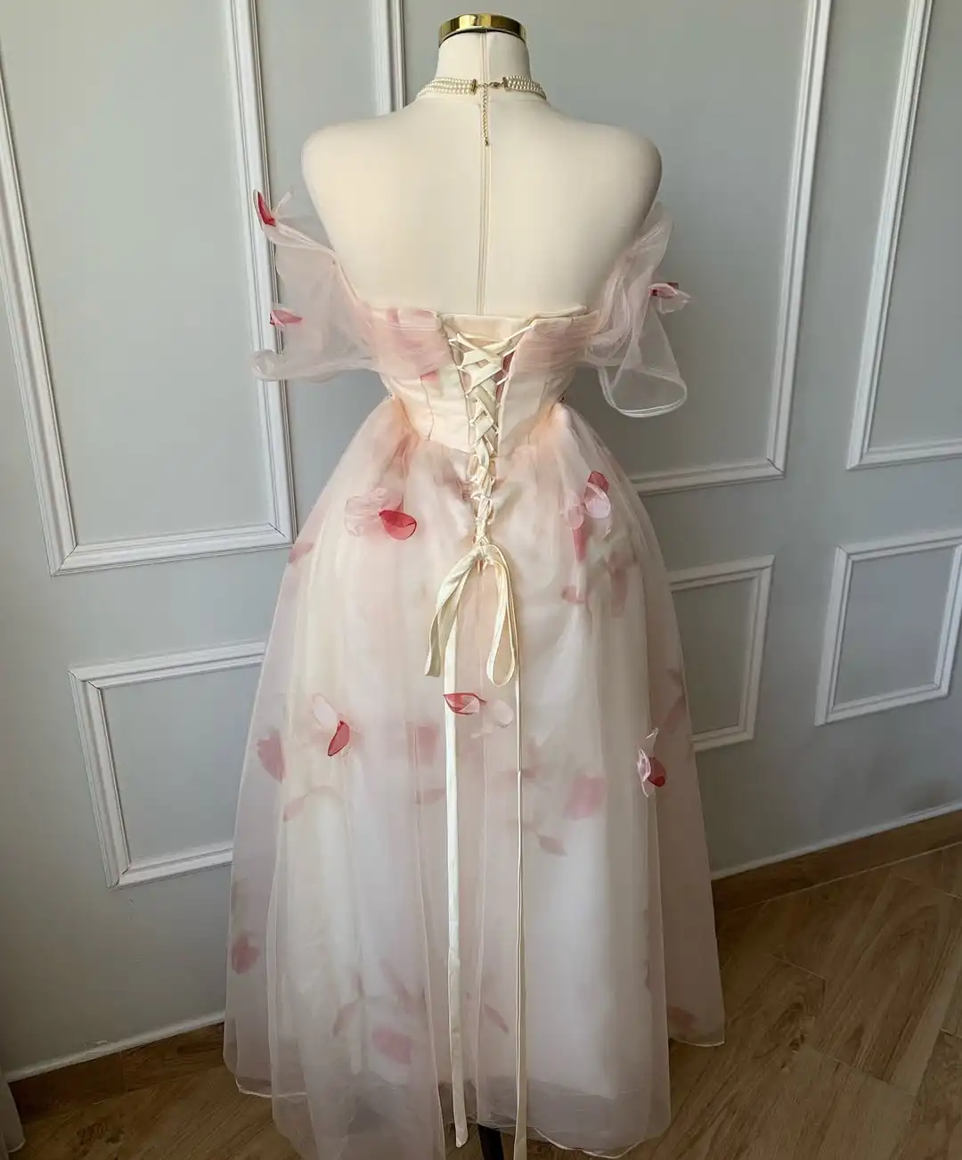 Vestido de noche de hadas de princesa con flores y escote en forma de corazón, tul transparente con cordones, corte en A, drapeado, para fiesta de graduación, cumpleaños y Navidad