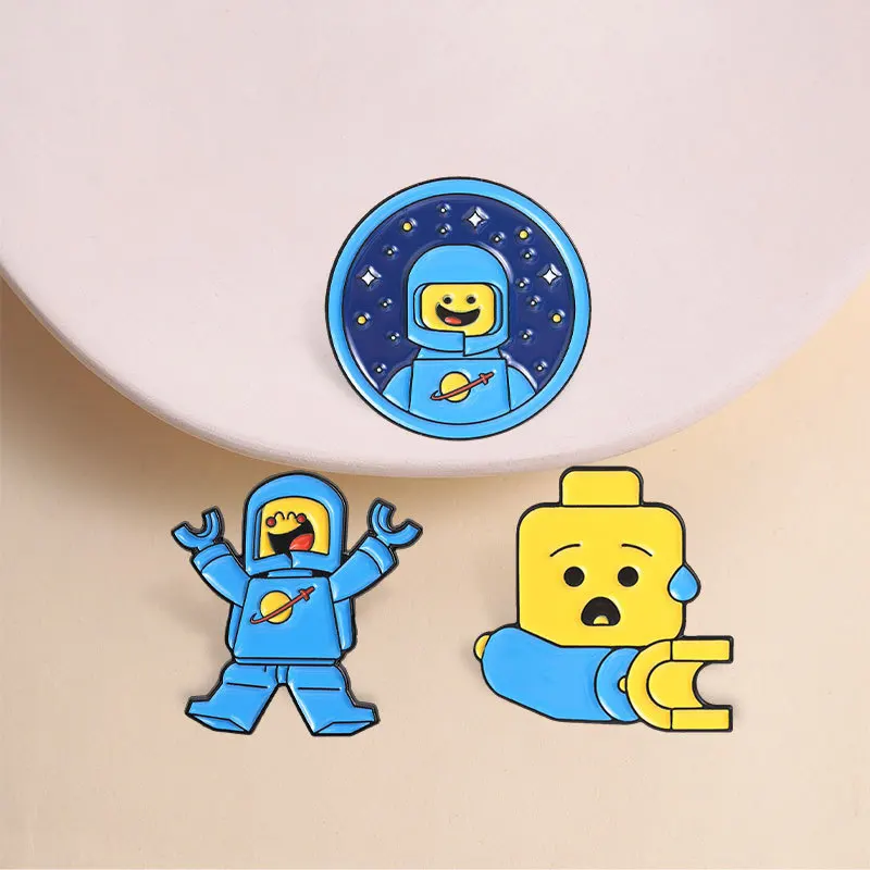Astronaut Brooches Cute Cartoon Designs Fun Children's Backpacks Metal Badges Small Gifts Wholesale Lapel Pins for Clothes Pin
