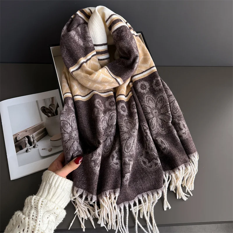 2025 Nuovo Spessore Caldo Sciarpa Invernale Design Stampa Donna Cashmere Scialle di Pashmina Lady Wrap Sciarpe con Nappa Lavorato a Maglia da Uomo Foulard Coperta