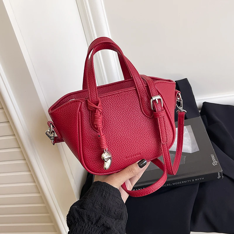 

Простые повседневные однотонные сумки на плечо из искусственной кожи большой вместимости, модные универсальные сумки через плечо высокого качества, лидер продаж, новинка 2023 года