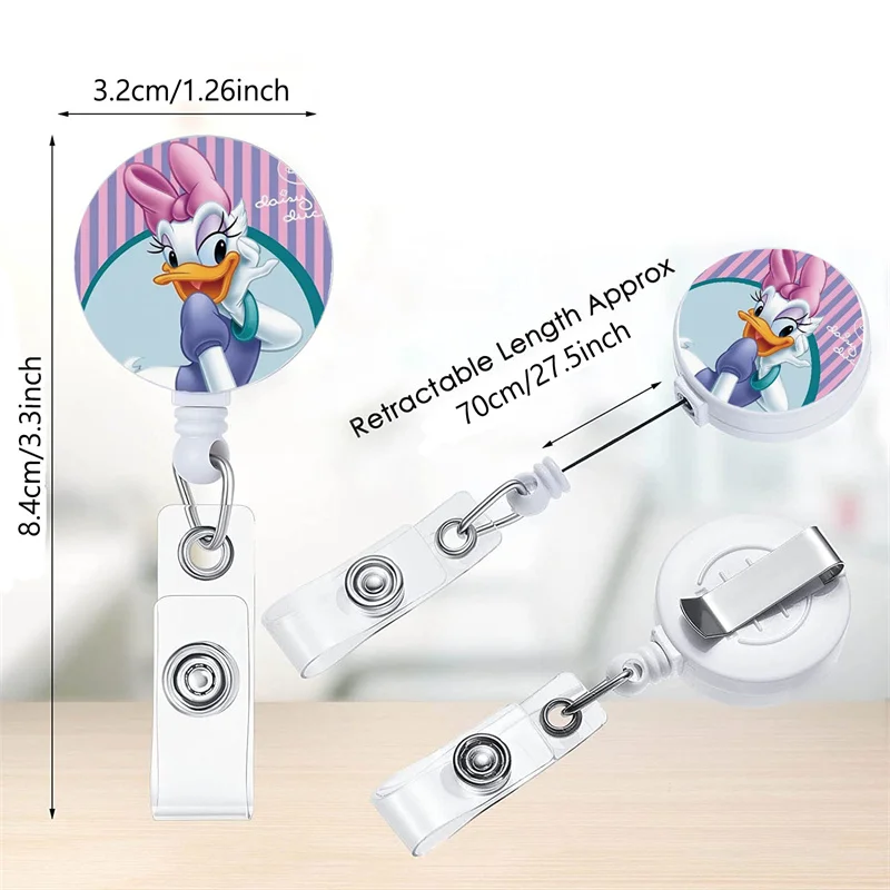 Disney Daisy Duck Lanyard für Key ID Kreditkartenhülle Pass Phone Charm Umhängebänder Ausweishalter Skalierbarer Clip Zubehör Yoyo