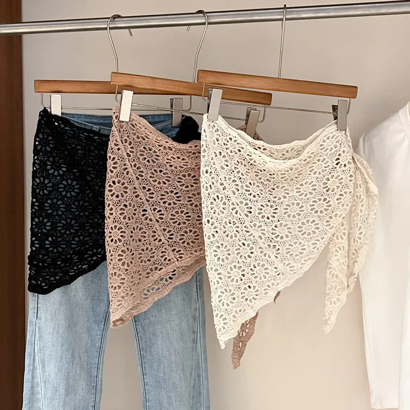 Korean Lace Crochet Hollow Triangle Scarf Women's Summer Thin Versatile Literary Stacking Fart Curtain Decorative Small Shawl