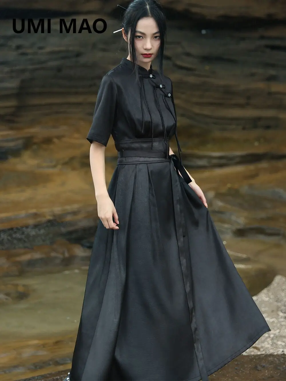 

UMI MAO Gives Waist Cover! New Chinese Style Dress For Women Dark Cool With A Small Standing Collar Slanted Collar Long Dresses