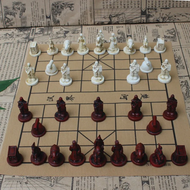 

Retro Three-Dimensional Chinese ChessPULeather Checkerboard Resin Terracotta Warriors Chinese Chess Character Chess Pieces Paren