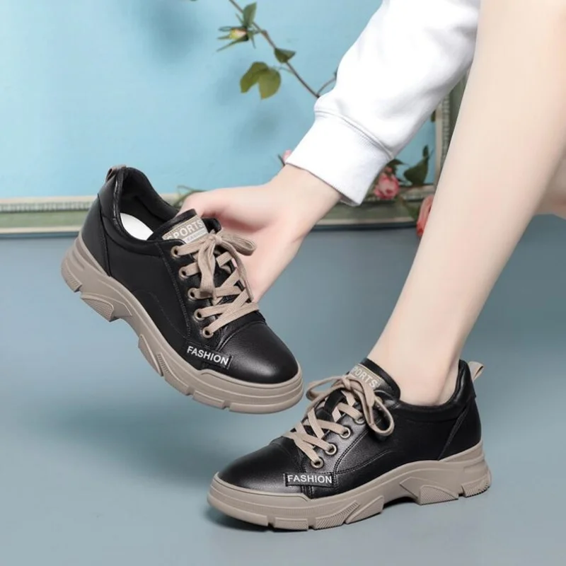 PU Leder Sneaker Trekking Schuhe Neue frauen Schuhe Dicken sohlen Plattform Schuhe Sport Freizeit Skateboard Frauen Gehen