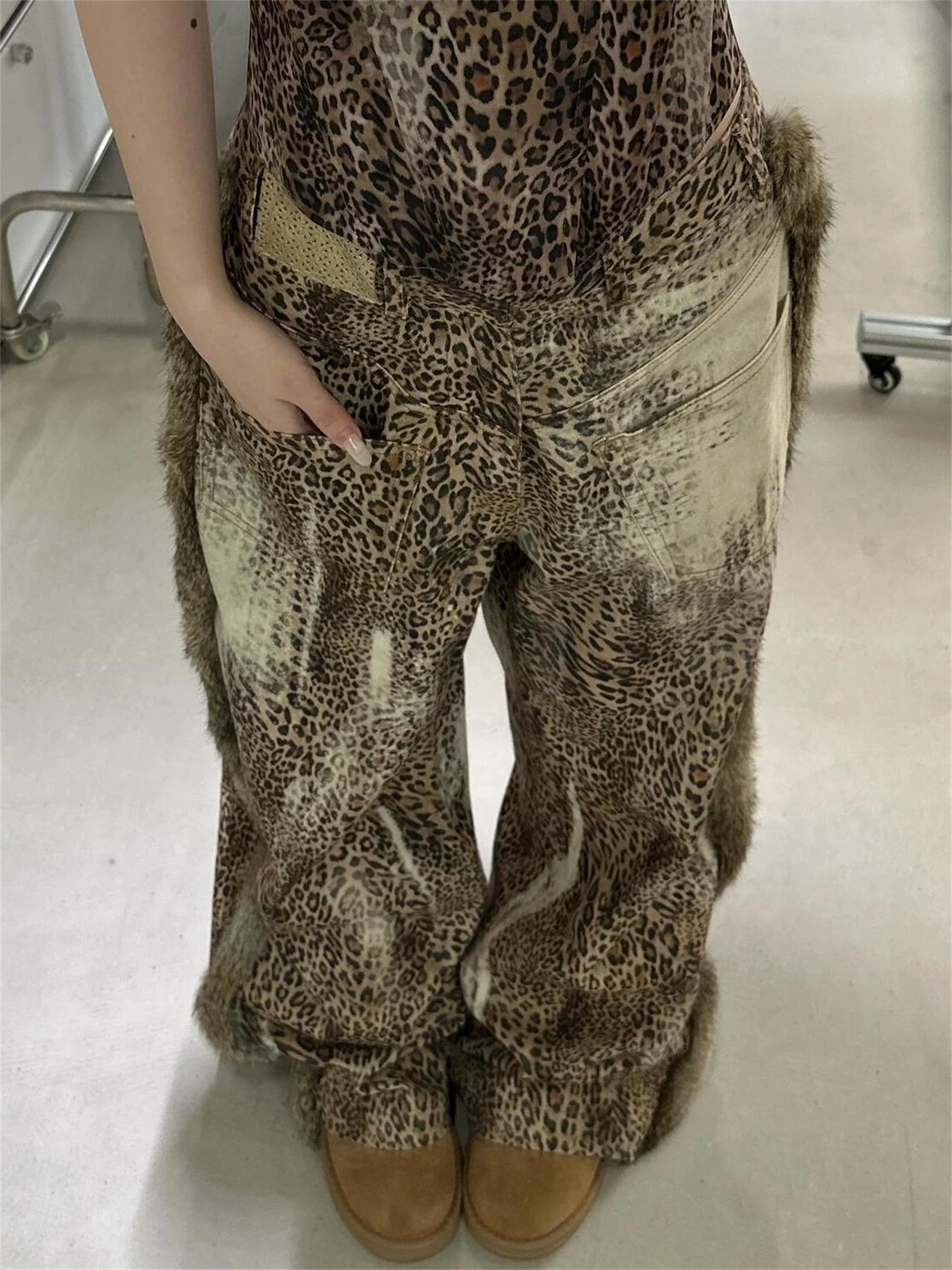 Damen-Jeans mit hoher Taille, weitem Bein, Leopardenmuster und Kunstfellbesatz, Vintage-Y2K-Streetwear-Mode-Denim-Hose