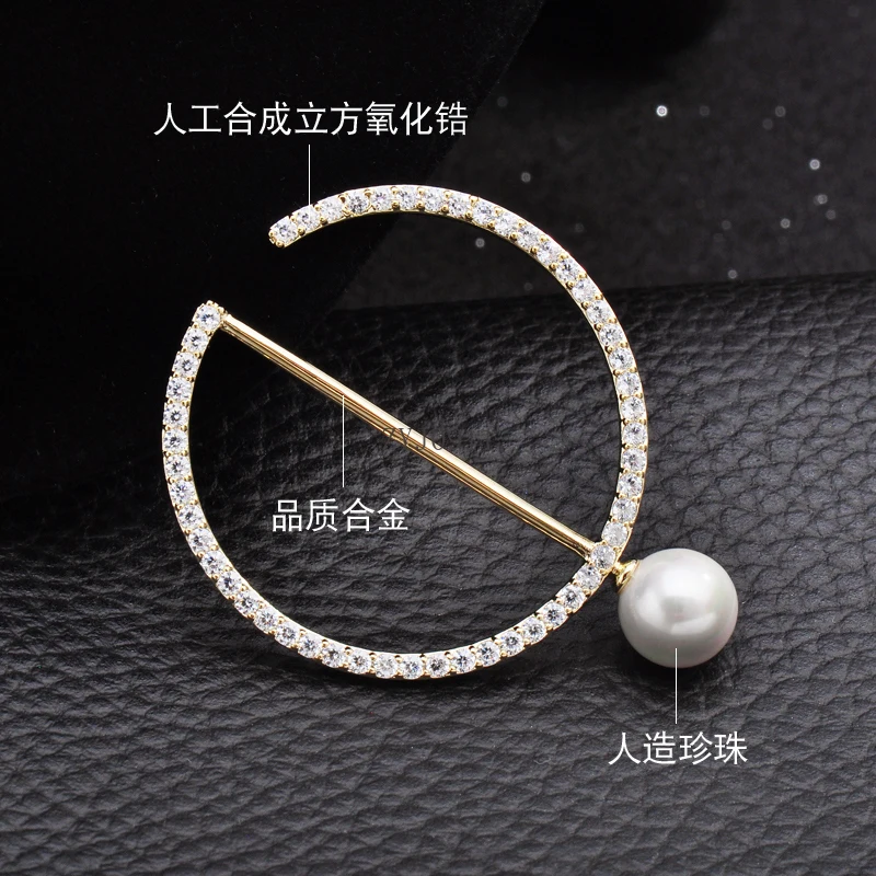 بروش المرأة تي شيرت الزاوية الأعلى تي شيرت تنحنح وشاح حريري مشبك الراقية الصدار دبوس