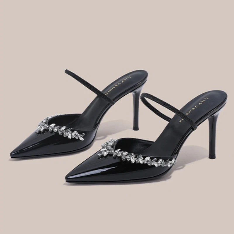 صنادل نسائية فاخرة بكعب مزخرف بحجر الراين مثيرة من الجلد اللامع بمقدمة مدببة فستان أنيق للحفلات بكعب ستيليتو