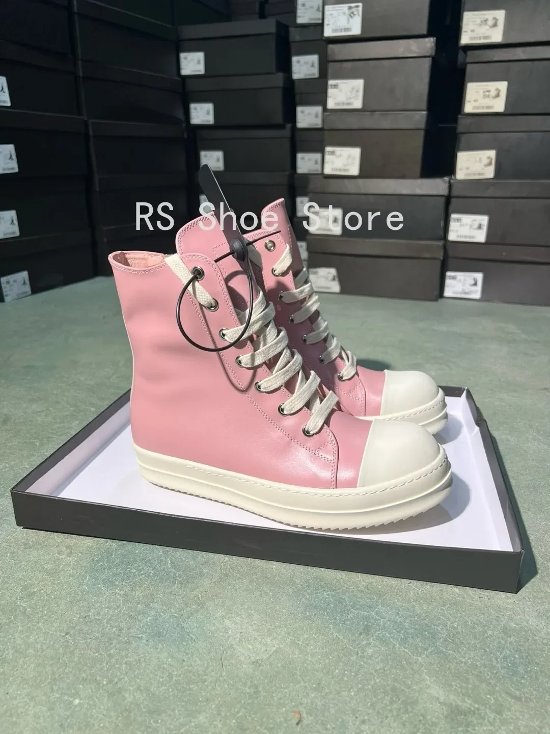 

Ro Luxury Boot Ice Pink Leather High Top Shoe Design Sneaker Men Shoes Zipper Women Ankle Boots Suede Casual Sneakers