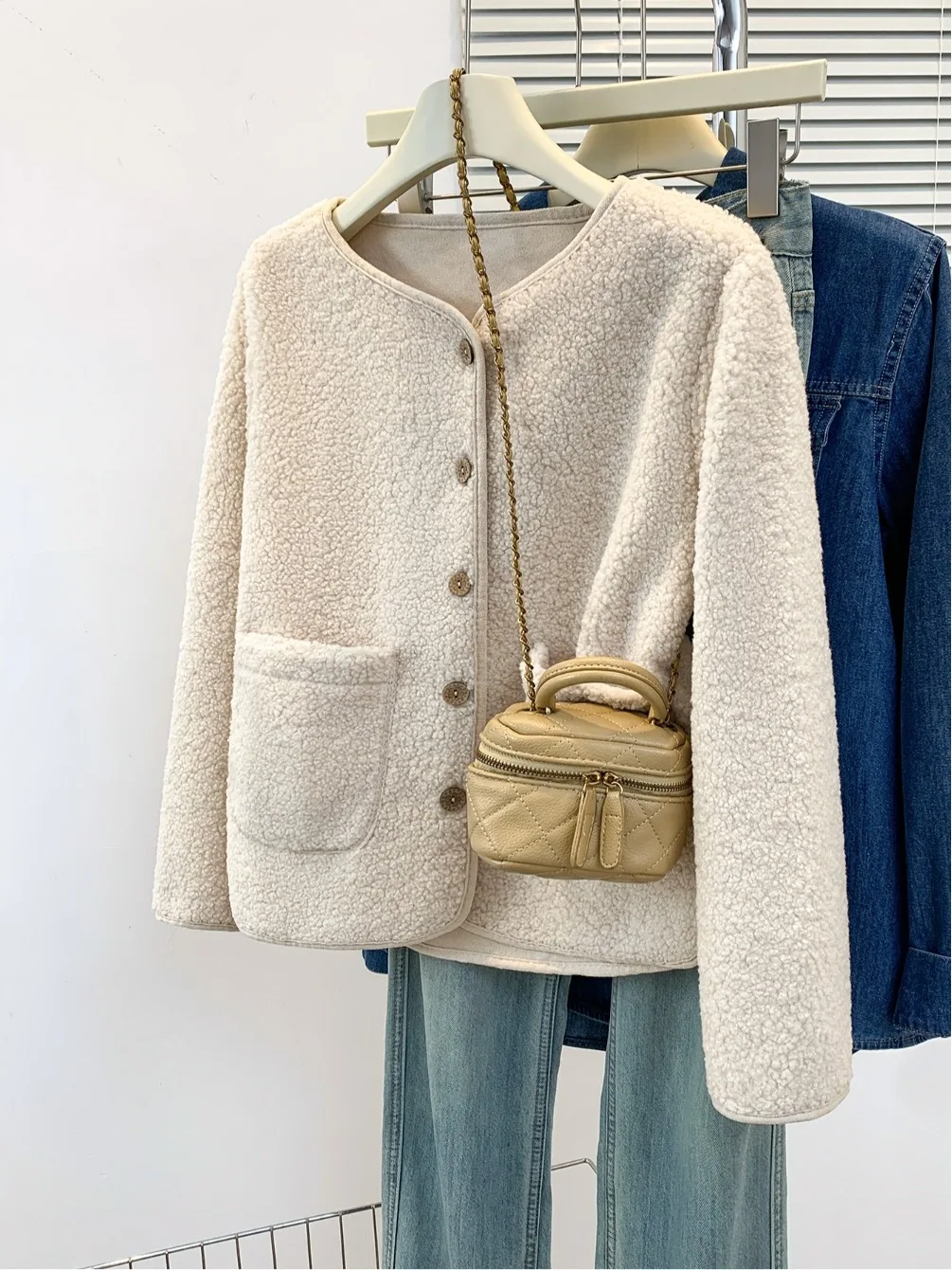 

Корейский ультрамодный укороченный кардиган из овечьей шерсти для женщин: осенне-зимний, легкий, теплый, свободный, открытый, модный топ