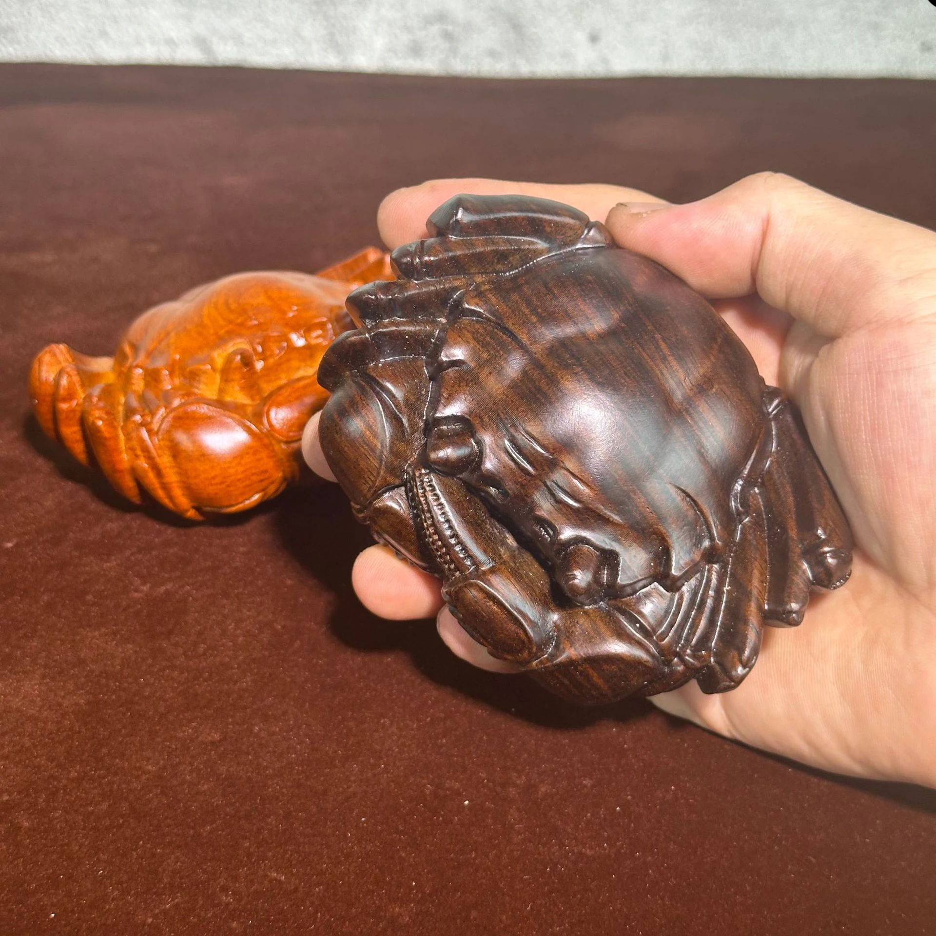 Ebony Carved Crab Hand-held Playthings Eight Directions Bringing Wealth Rosewood Carving Ornament Crafts