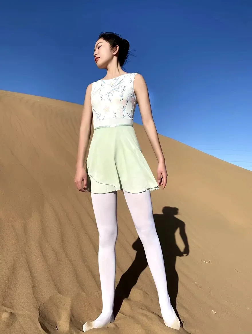 Saia de dança de balé novo estilo cor pura chiffon prática collant pequeno avental tutu adulto vestido de balé de alta qualidade