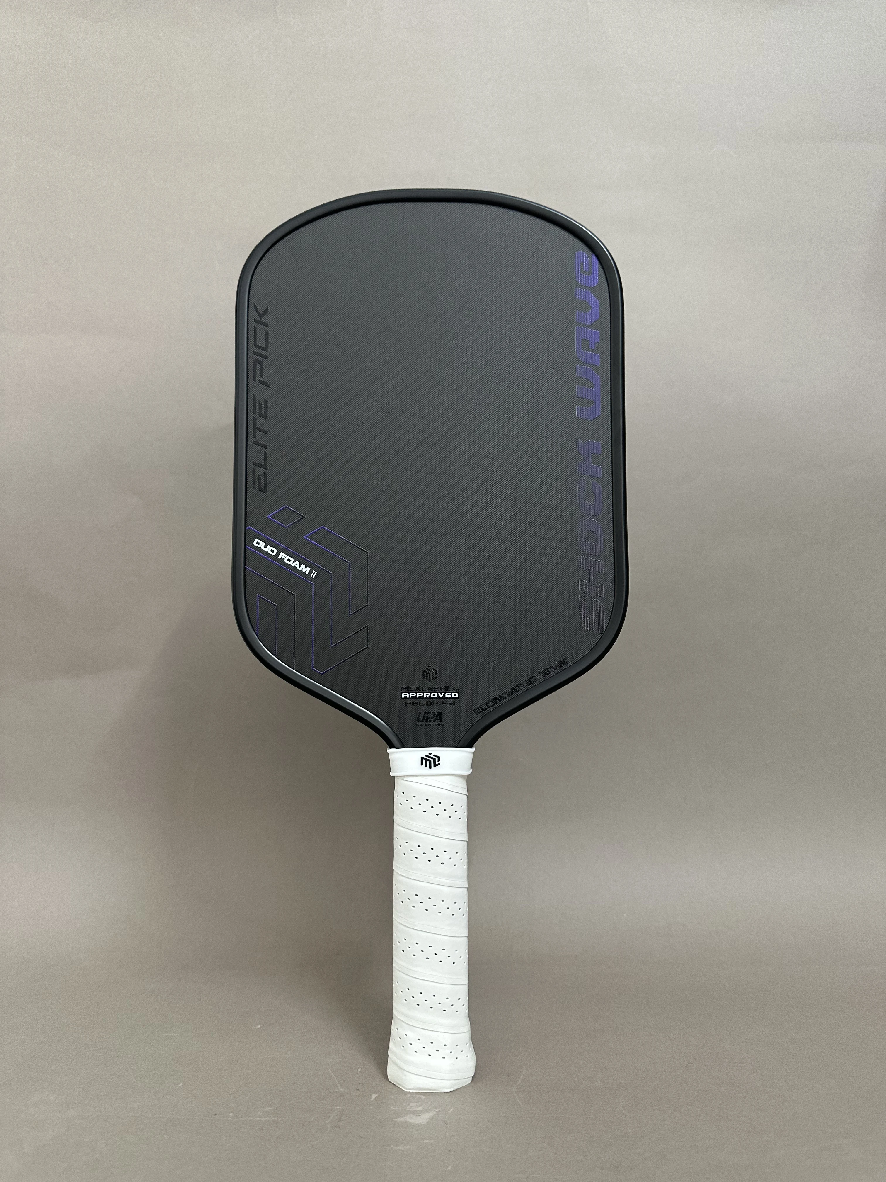 Elite Pick Gen7.0 Pickleball-Schläger mit verbessertem EPP+EVA-Doppelschaumkern, hitzegepresst, integrierter T800-Kohlefaser, mattierte Oberfläche – Detail 1