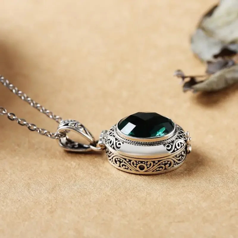 Fashionable Gawu Box Pendant Openable Crystal Sachet Photo Box Necklace Women\'s Dinner Party Jewelry Gift