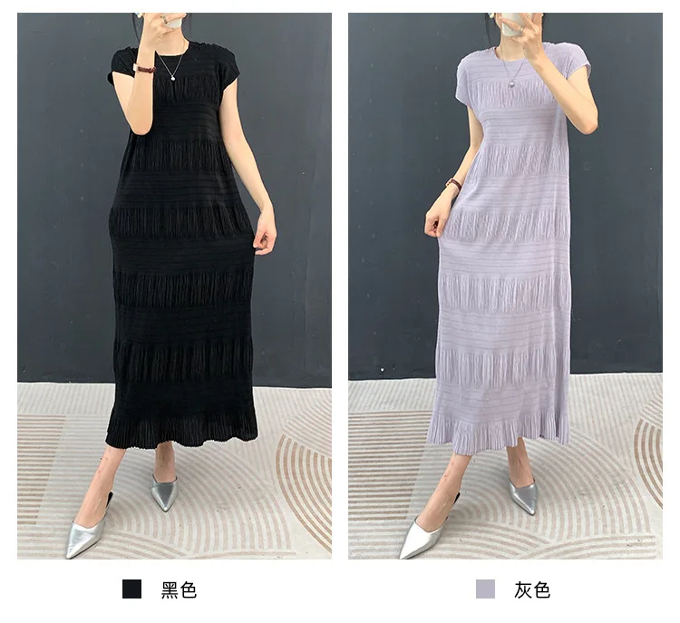 Miyake Plissee-Kleid Elegantes Weißes Mehrlagiges Sommer-Damen-Freizeitkleid Langes Maxikleid Strukturiertes Schmal Geschnittenes Schickes Alltagskleid – Detail 6
