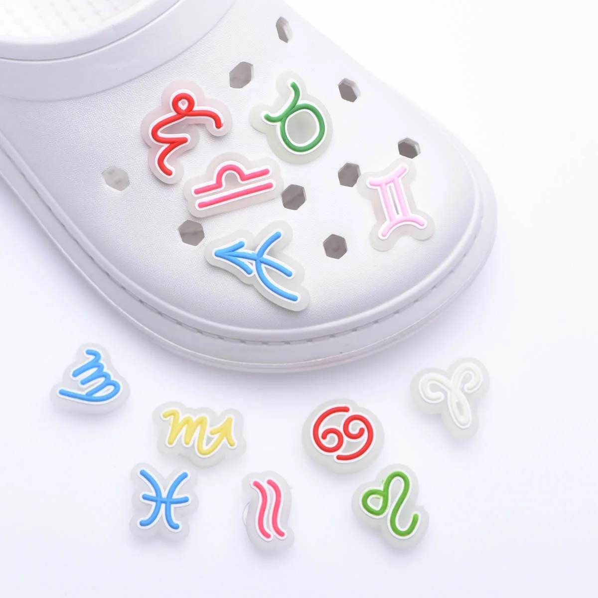 

Fluorescence Glow In The Dark Zodiac Shoe Charms Arab Mexican Number Shoes Decoration Blue Red Green Clog Charms Birthday Gifts