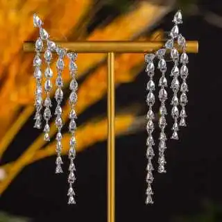 

HIBRIDE Fashion twinkle sliver color tassel earrings women dress decoration light luxury jewelry wedding host holiday gift E376