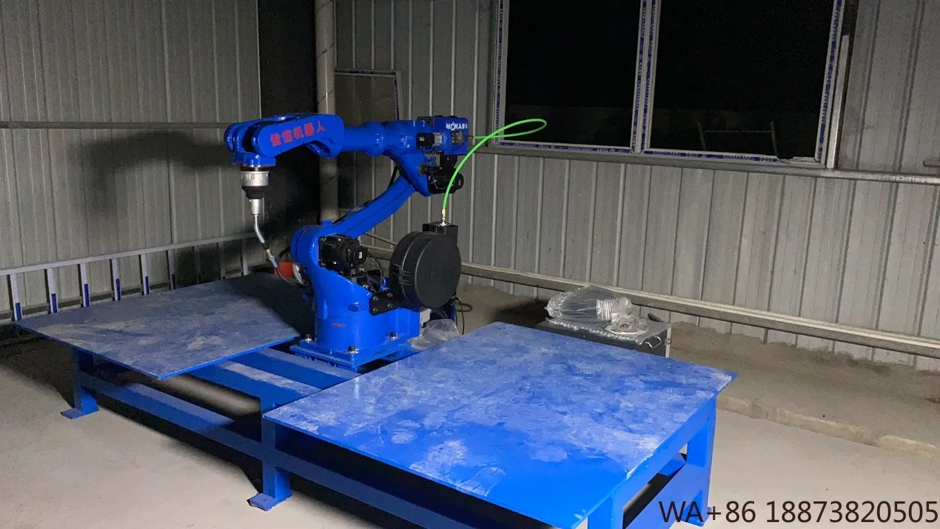 روبوت صناعي ذراع آلي تسليم وحام صناعي أنبوب فولاذي روبوت لحام الأنابيب