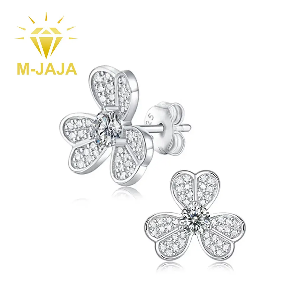 

M-JAJA Moissanite Clover Stud Earrings 18K White Gold Plated 925 Sterling Silver Earrings 0.6ct D Color VVS1 Lab Diamond Jewelry