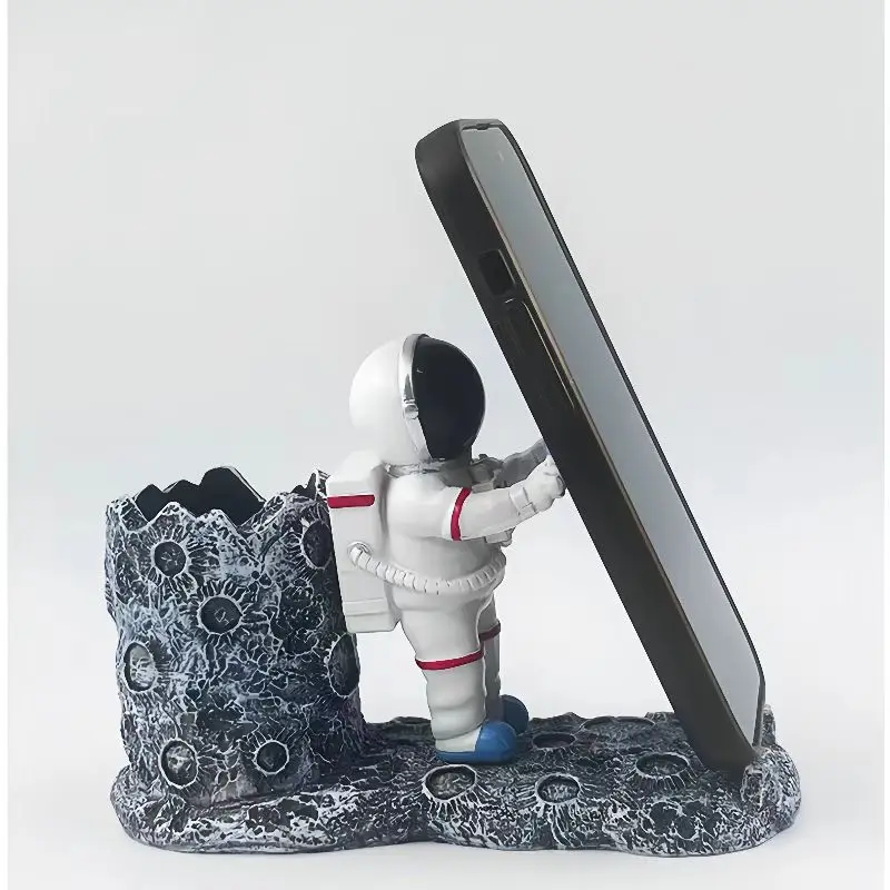 

Office desk decoration Nordic style astronaut phone holder decoration resin astronaut holder toy gift