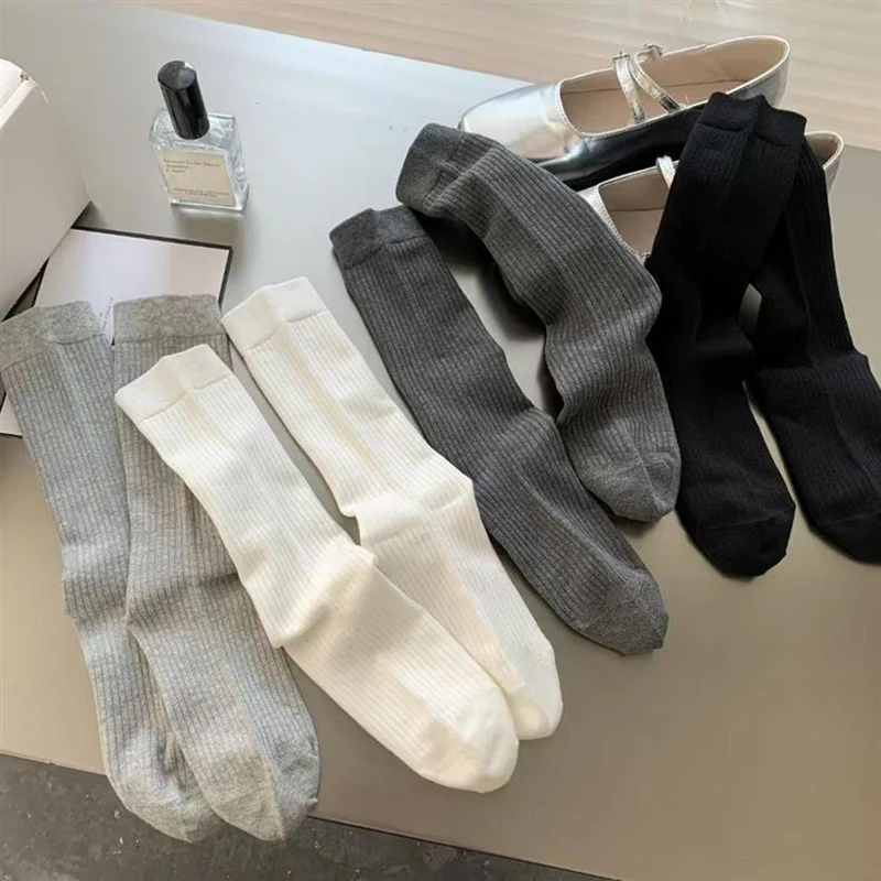 1/6 Paar Damen-Halbsocken für Herbst und Winter, einfarbig, warm, bequem, modisch, schlicht, im koreanischen Stil, lässig, gestapelt. – Detail 7