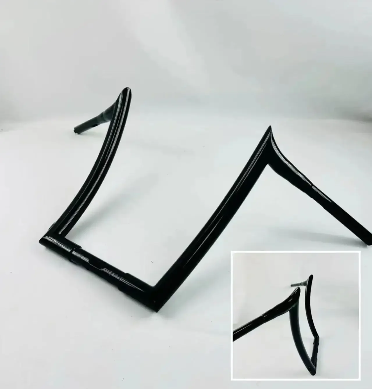 

Вешалка для мотоцикла 1,5 дюйма Ape для Harley Touring Road Glide CVO Road KIng Road Glide Limited Iron Bar Goat Horn 14-23