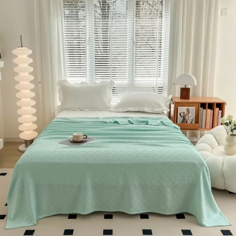 

2024 new cotton pure cotton knitted thread blanket double-sided carved blanket feels delicate, moisture-absorbing and breathable